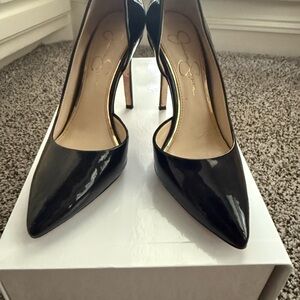 Jessica Simpson Black Patent stilletto Pumps 4inch D”orsay
